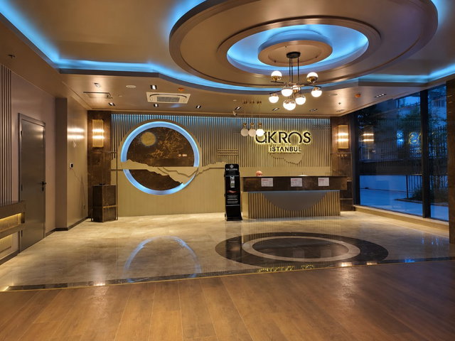 AKROS İSTANBUL’DA 12. KAT  2+1  KÖŞE BALKONLU 140 M² KİRALIK DAIRE