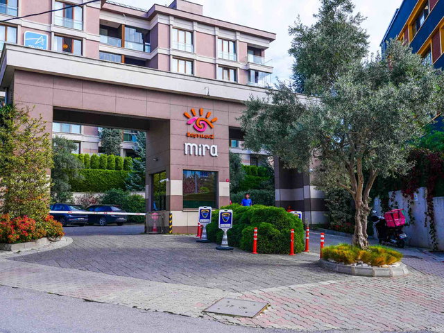 REMAX OYA DOĞAN ÇEKMEKÖY BEŞYILDIZ MİRA EVLERİ SATILIK 3+1