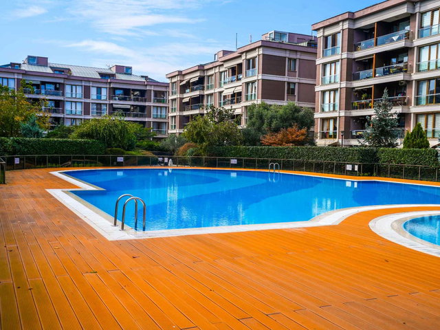 REMAX OYA DOĞAN ÇEKMEKÖY BEŞYILDIZ MİRA EVLERİ SATILIK 3+1