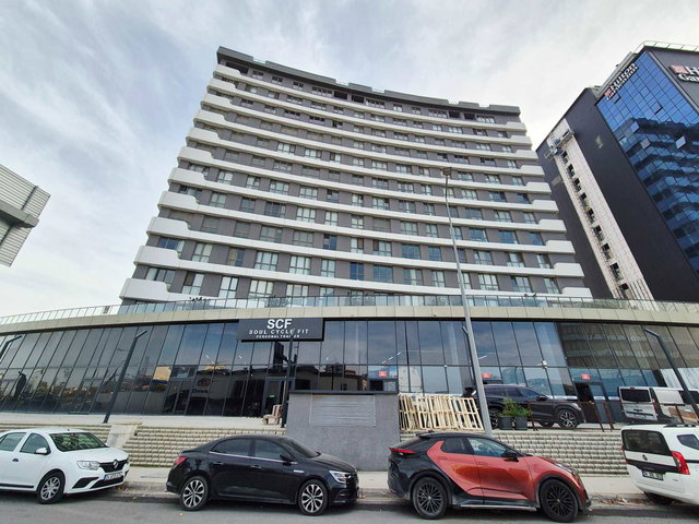 PENDİK PERLA34 GARANTİ BANKASI YANI KİRACILI SATILIK 1+1 DAİRE