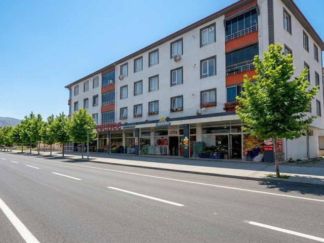 REMAX DEM'DEN 13 ŞUBAT CADDESİNDE 4+1 SATILIK DAİRE