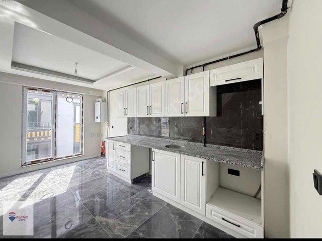 REMAX DEM'DEN YUNUS EMRE MAHALLESİNDE 2+1 SATILIK 3 ADET DAİRE