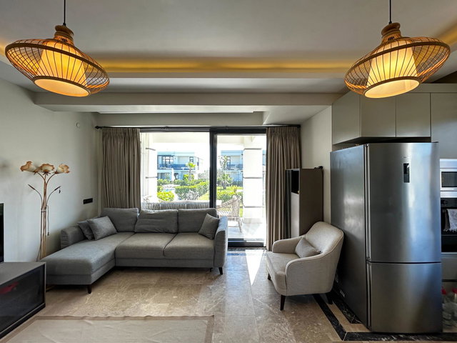 GÖMEÇ YÜKSELENPARK'TA HAVUZLU, GÜVENLIKLI SITEDE SATILIK 3+1 VILLA