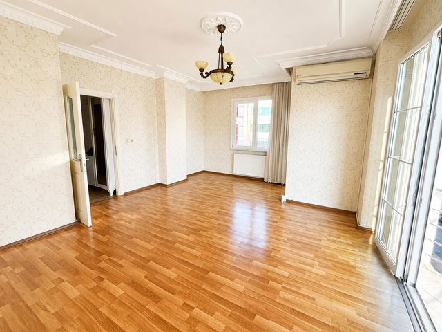 MALTEPE CEVİZLİ NUVO DRAGOS KARŞISINDA 4.KAT GENİŞ SATILIK DAİRE