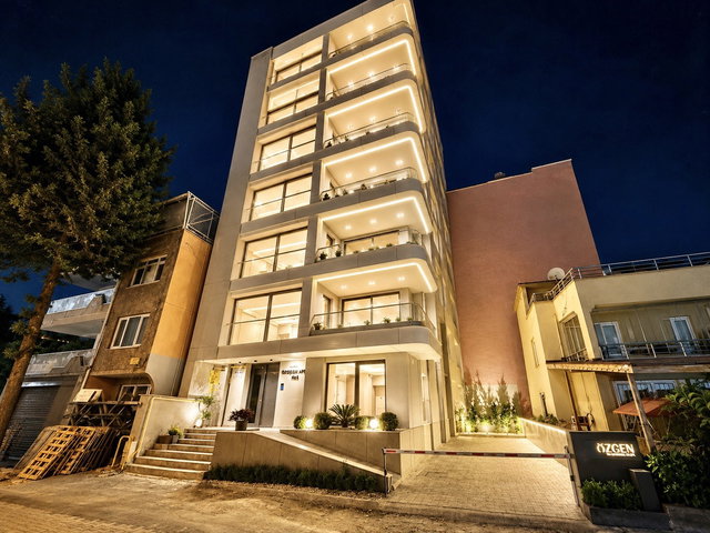 ATAKUM SAHİLDE DENİZ MANZARALI LÜKS SIFIR 2+1 SATILIK DAİRE