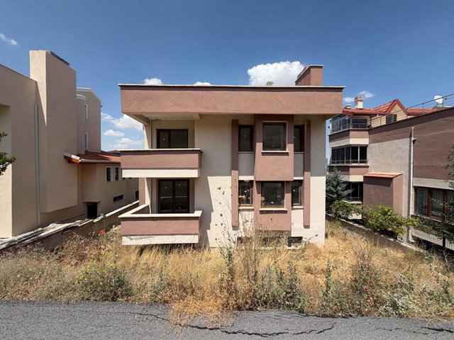ATAGAZI KENT SITESI 4+2 NATAMAM VILLA / REMAX ENBATI