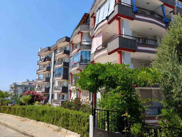 KUŞADASI EGE MAHALLESİ SİTE İÇİNDE MASRAFSIZ DAİRE