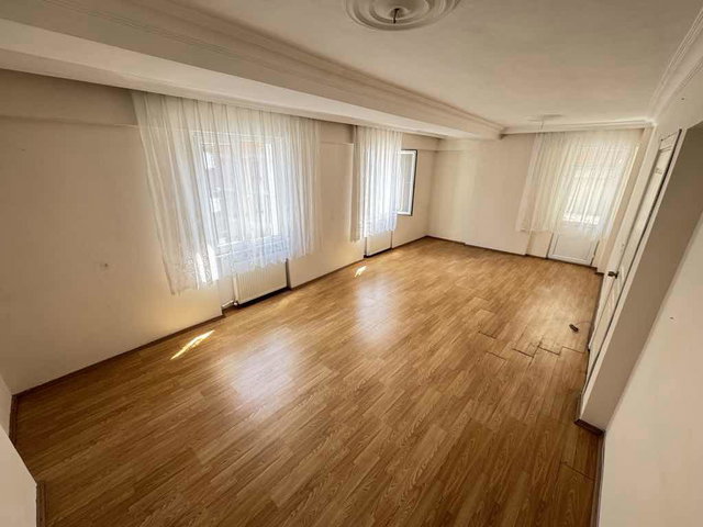 KOCASİNAN’DA SATILIK 3+1 DAİRE
