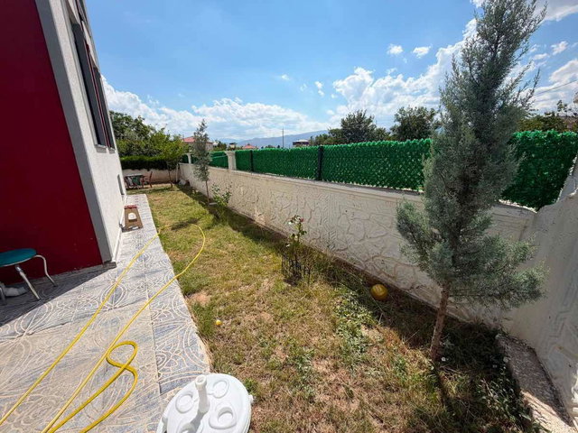 REMAX DEM'DEN MERKEZİ LOKASYONDA 6+1 SATILIK VİLLA