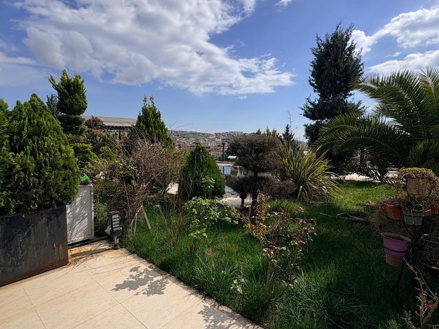 BÜYÜKÇEKMECE’DE SİTE İÇİNDE GÜNEY CEPHE 5+2 LÜKS VİLLA | 350 M² NET | YERDEN ISITMA