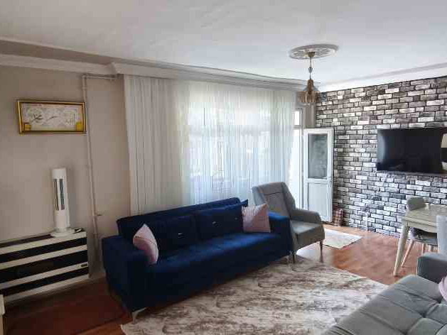 ARNAVUTKÖY’DE GÜNEY CEPHELİ 3+1 | 135 M² BRÜT | BALKONLU | DOĞALGAZ KOMBİLİ