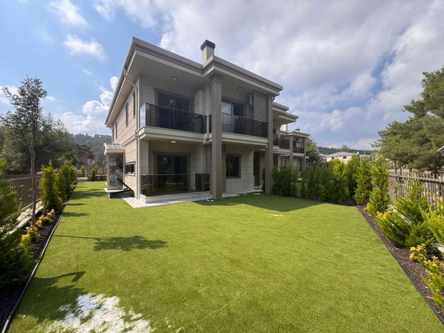 REMAX RİNA'DAN HU-KÖY'DE SIFIR 2+1 VİLLA