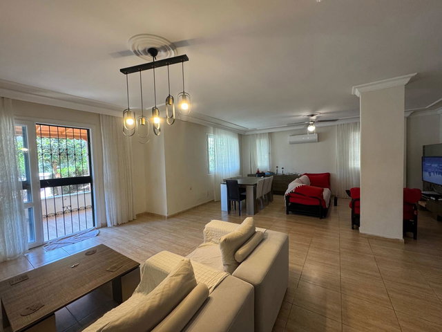 REMAX TOROS'TAN BEYCE VİLLALARI’NDA SATILIK 4+1 TRİPLEX VİLLA