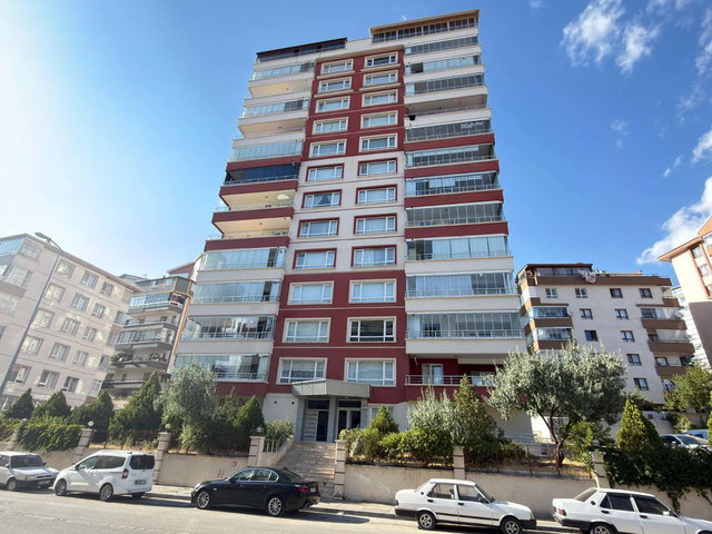 ŞENTEPEDE GENİŞ VE FERAH 7+1 TERASLI DAİRE