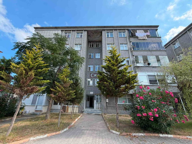 RE/MAX AY'DAN KARASU AZİZİYE MAHALLESİ’NDE 2+1 SATILIK DAİRE
