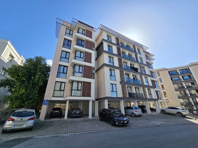 GIRNE MERKEZI LOKASYONDA SATILIK 2+1 DAIRE