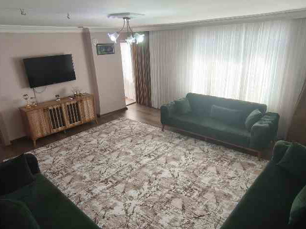 ARNAVUTKÖY’DE GÜNEY CEPHELİ 3+1 | 135 M² BRÜT | SON KAT (3/3) | BALKONLU
