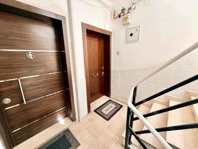 GAZİOSMANPAŞA NENEHATUN CADDESİ ÜZERİ GİRİŞ KAT 3+1 125 M² BRÜT BALKONLU