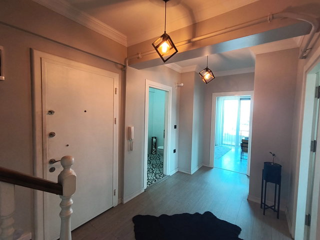 SERDİVAN KÖPRÜBAŞI’NDA AVM'LERE ÇOK YAKIN LOKASYONDA 3+1 160 M² NET ÇATI DUBLEKS , KREDİYE UYGUN