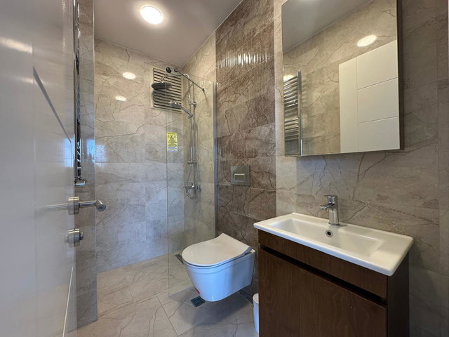 DENİZ MANZARALI 303 M² NET 7+2 TERASLI ÇİFT GİRİŞLİ LÜKS DUBLEKS