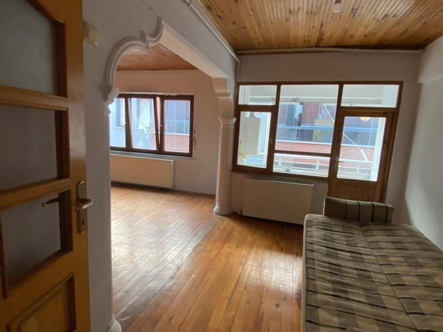 GİRESUN MERKEZ OSMANİYE’DE 5+1 ÇATI DUBLEKSİ | 230 M² BRÜT | 3 BANYO | BALKON