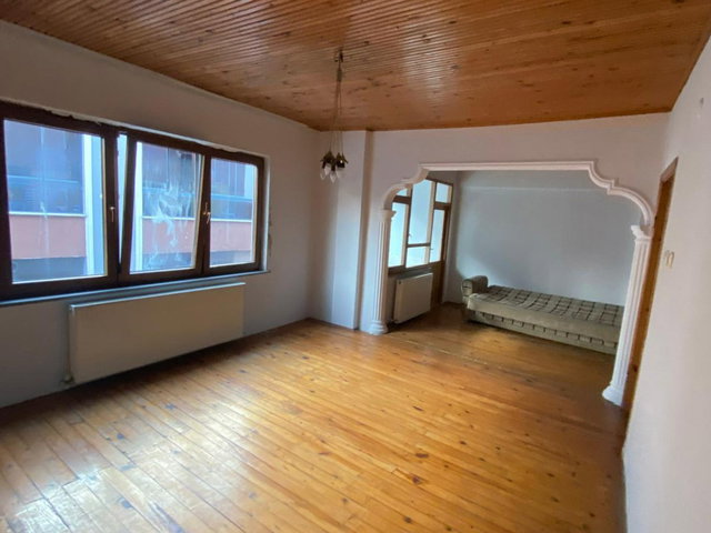 GİRESUN MERKEZ OSMANİYE’DE 5+1 ÇATI DUBLEKSİ | 230 M² BRÜT | 3 BANYO | BALKON