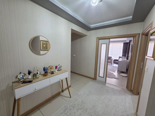 ETİMESGUT AYYILDIZ MH. NEZİH SİTEDE GENİŞ BALKONLU, YAPILI 3+1 SATILIK DAİRE