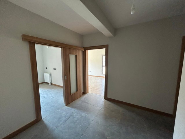 İZMİT SEPETÇİ TOKİ DE YENİ BİNADA FERAH KİRALIK DAİRE