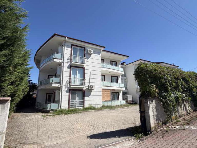 REMAX MAVİDEN SERDİVAN İSTİKLAL MAHDE SATILIK GENİŞ 3+1 DAİRE
