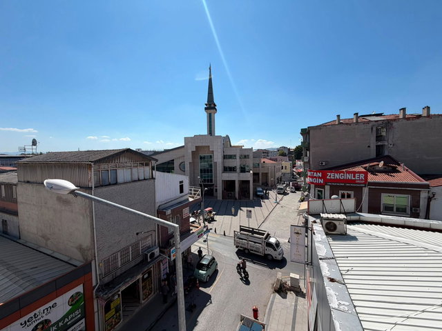 ADAPAZARI ÇARŞI MERKEZDE KAÇIRILMAYACAK 2+1 FIRSAT DAİRE