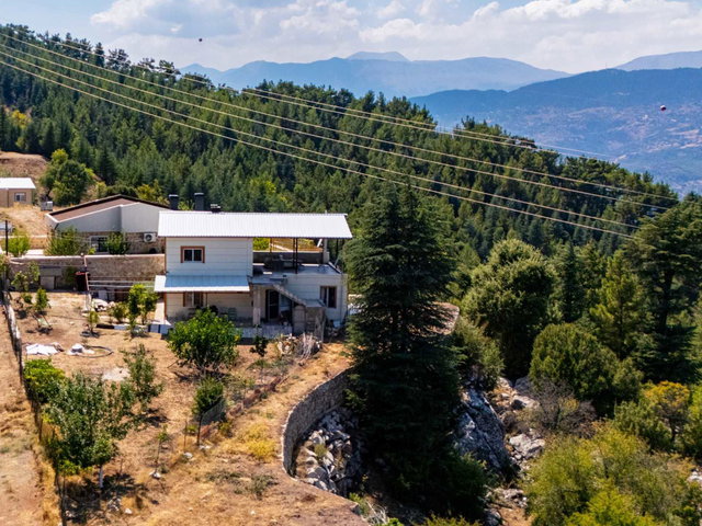 EKİZCE YAYLASI'NDA 628 M² ARSA ÜZERİNDE SATILIK DUBLEKS VİLLA