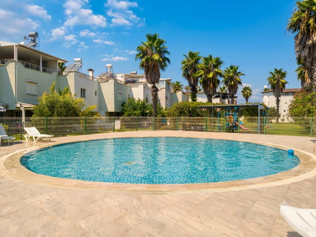 BOĞAZKENT’TE SAHİL BULUŞUM SİTESİ’NDE 3+1 MÜSTAKİL EV | 150 M² NET | TERAS & BALKON | KREDİYE UYGUN
