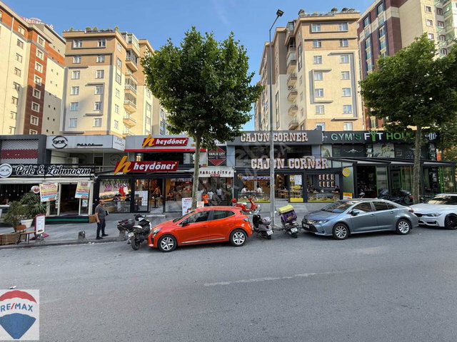 ALÇAK KATLI , VARLIK CITY 4 SITESINDE , YENILENMIŞ 3+1 , VİDEOLU