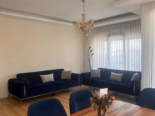 CEMAL UMAR'DA MALTEPE ZÜMRÜTEVLER ARAKAT SATILIK 3+1 DAİRE