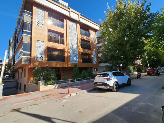 EMEKTE 3+1 GENIŞ TERASLI DUBLEKS ASANSÖR & KAPALI OTOPARK
