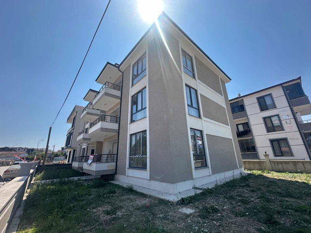 SERDIVAN'DA SATILIK 2+1 SIFIR DAIRE | 94M² NET | YERDEN ISITMA |