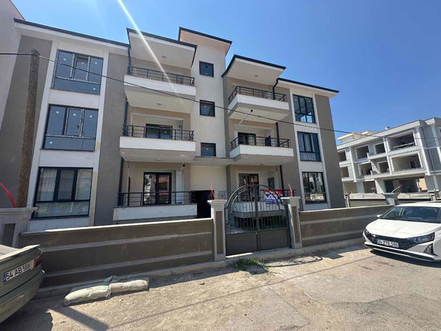 SERDIVAN'DA SATILIK 2+1 SIFIR DAIRE | 94M² NET | YERDEN ISITMA |