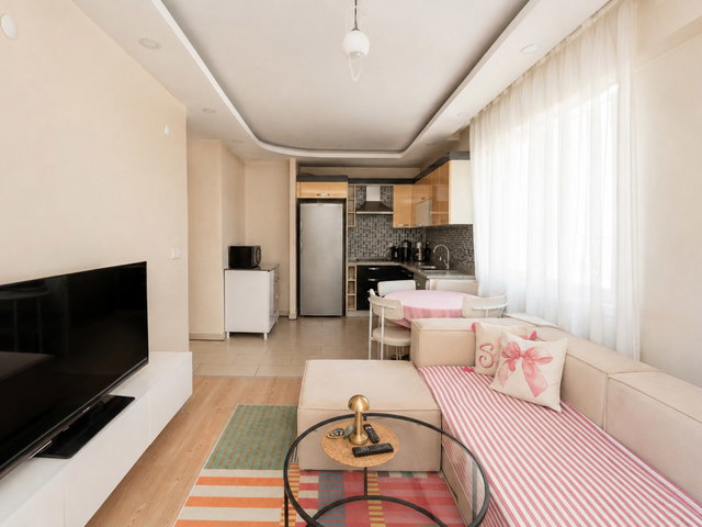 REMAX GELİŞİMDEN ALMİRA RESİDENCE SİTESİNDE 1+1 BÜYÜK M2 DAİRE