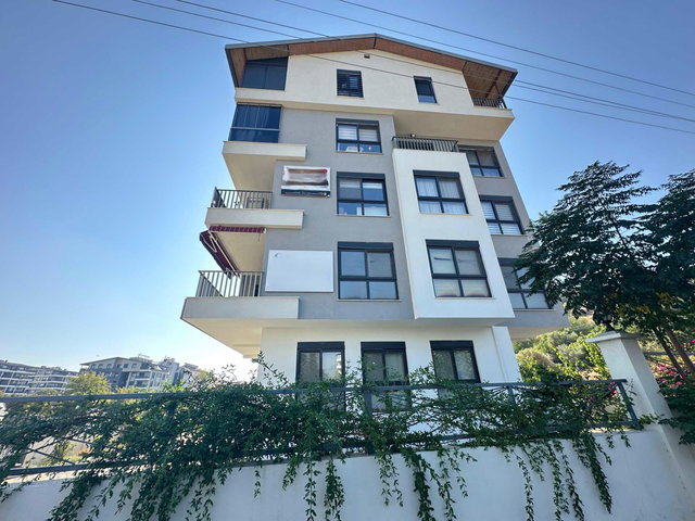 MERKEZDE | YENİ BİNADA | GÜNEYDOĞU CEPHE 2+1 SATILIK DAİRE