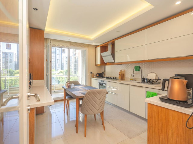 REMAX GELİŞİMDEN VİSTA KONAKLARINDA 3+1 PEYZAJ CEPHE DAİRE