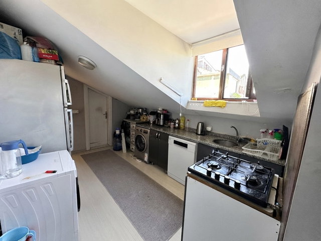 FULL EYÜP MANZARALI AYRI GİRİŞLİ DUBLEKS 4+2 DAİRE