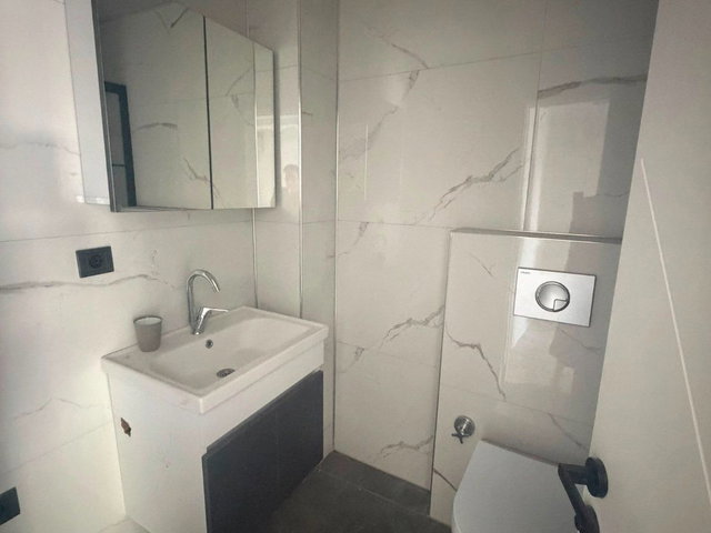 BORNOVA ERGENE’DE BAHÇE KATI 1+1