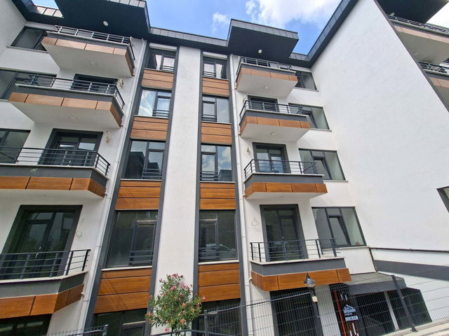 BAŞİSKELE HAVUZLU SİTEDE 3+1 SATILIK LÜKS DUBLEKS DAİRE