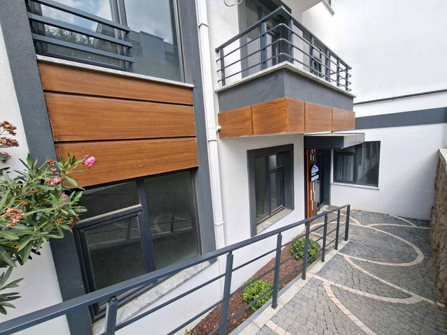 BAŞİSKELE HAVUZLU SİTEDE 3+1 SATILIK LÜKS DUBLEKS DAİRE