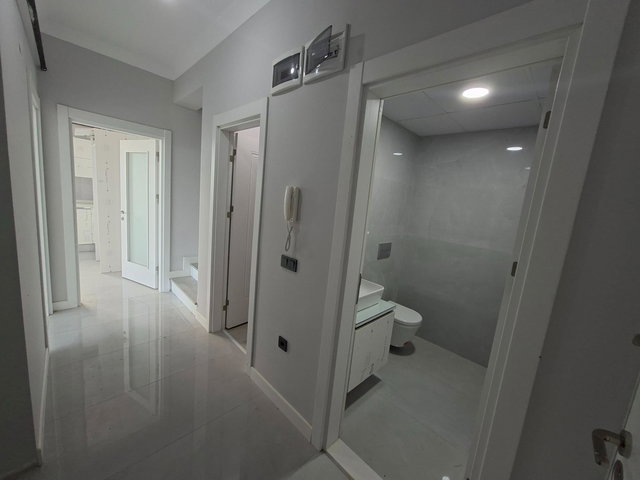 BAŞİSKELE HAVUZLU SİTEDE 3+1 SATILIK LÜKS DUBLEKS DAİRE