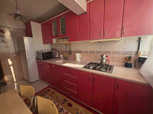 EYÜPSULTAN AKŞEMSETTİNDE 2+1 EŞYALI KİRALIK DAİRE