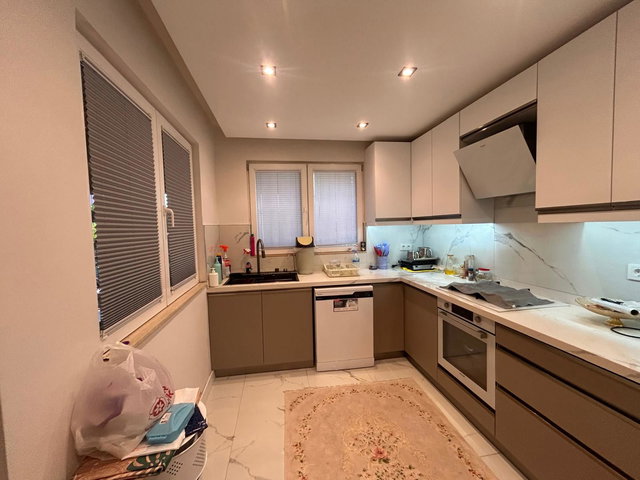DÖŞEMEALTI NEBILER PERYA SITESI'NDE, DÖRT CEPHESI AÇIK, GENIŞ BAHÇELI VE KIŞ BAHÇELI ÖZEL VILLA