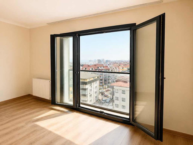 GÜNGÖREN MERKEZ 

 REAL CITY SİTESİ 

GENİŞ 3+1 | ARA KAT 

ŞEHİR MANZARALI