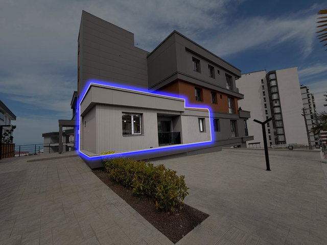 BULVARA CEPHE SIFIR DAİRE OFİSE MÜSTAKİL GİRİŞE UYGUN 1+1