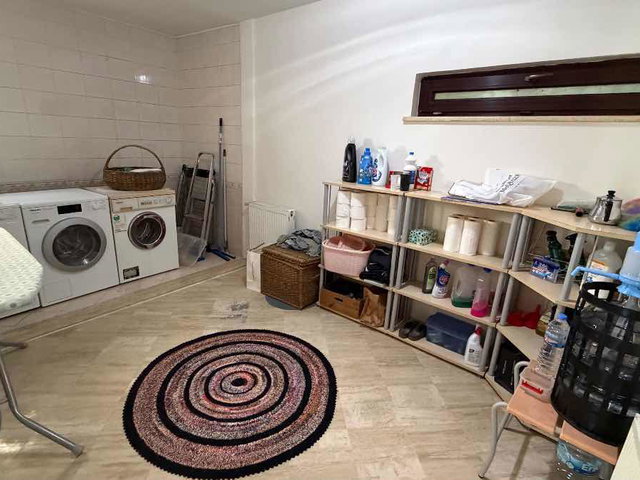 ACARKENT C KAPIYA COK YAKIN ÖZEL KONUMLU ÖZEL BAHÇELI HAVUZU ENERJISI SAHANE SATILIK C TIPI VILLA